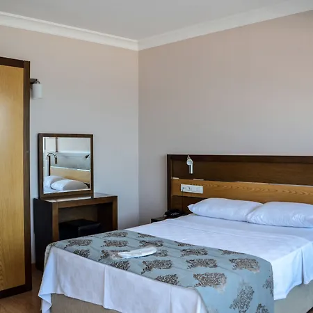 Perla Отель Дикили