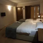 Perla 3*
