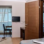Perla Hotel 3*