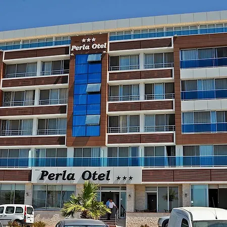 Perla 3*