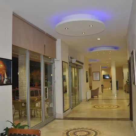 Hotel Perla 3*