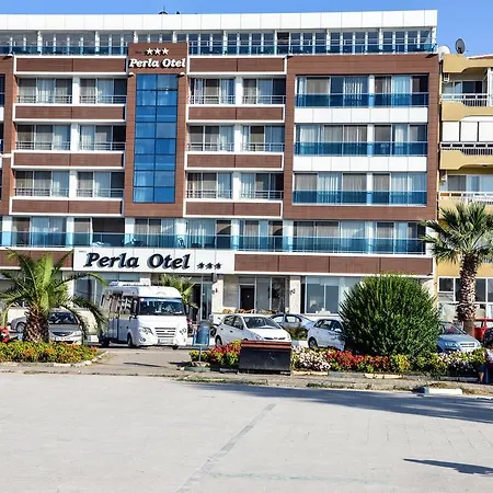 Hotel Perla 3*